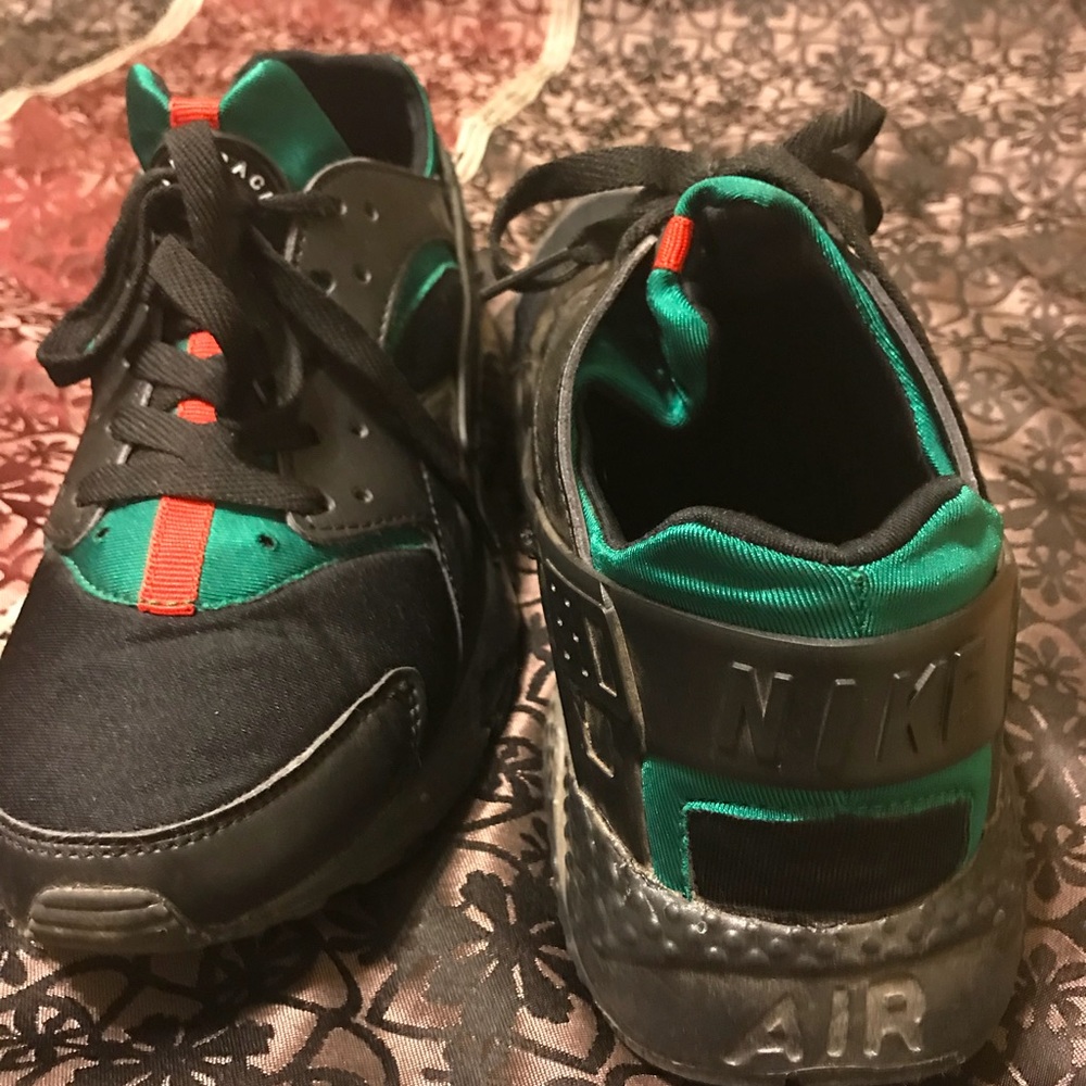 Gucci Nike Huraches